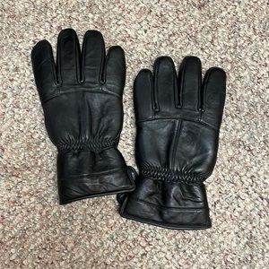 Men’s leather gloves